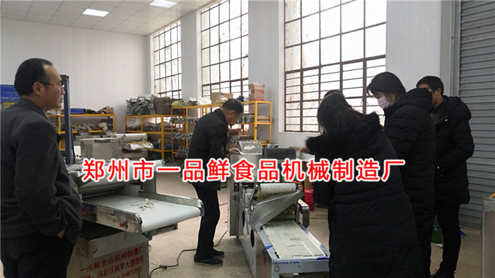 甘肅客戶訂購8代多功能成型設備(圖2) 甘肅客戶訂購8代多功能成型設備(圖2)