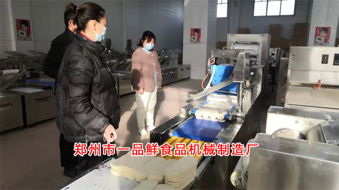 浙江臺州客戶張先生定購350型自動疊片燴面機(圖2) 浙江臺州客戶張先生定購350型自動疊片燴面機(圖2)