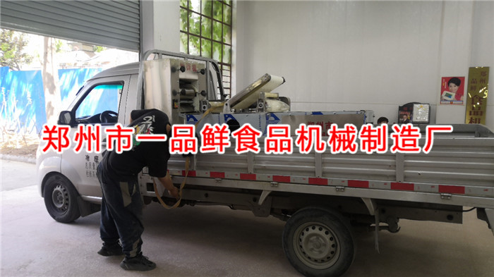  三門峽客戶訂購的全套面館自用燴面機發貨了(圖3)