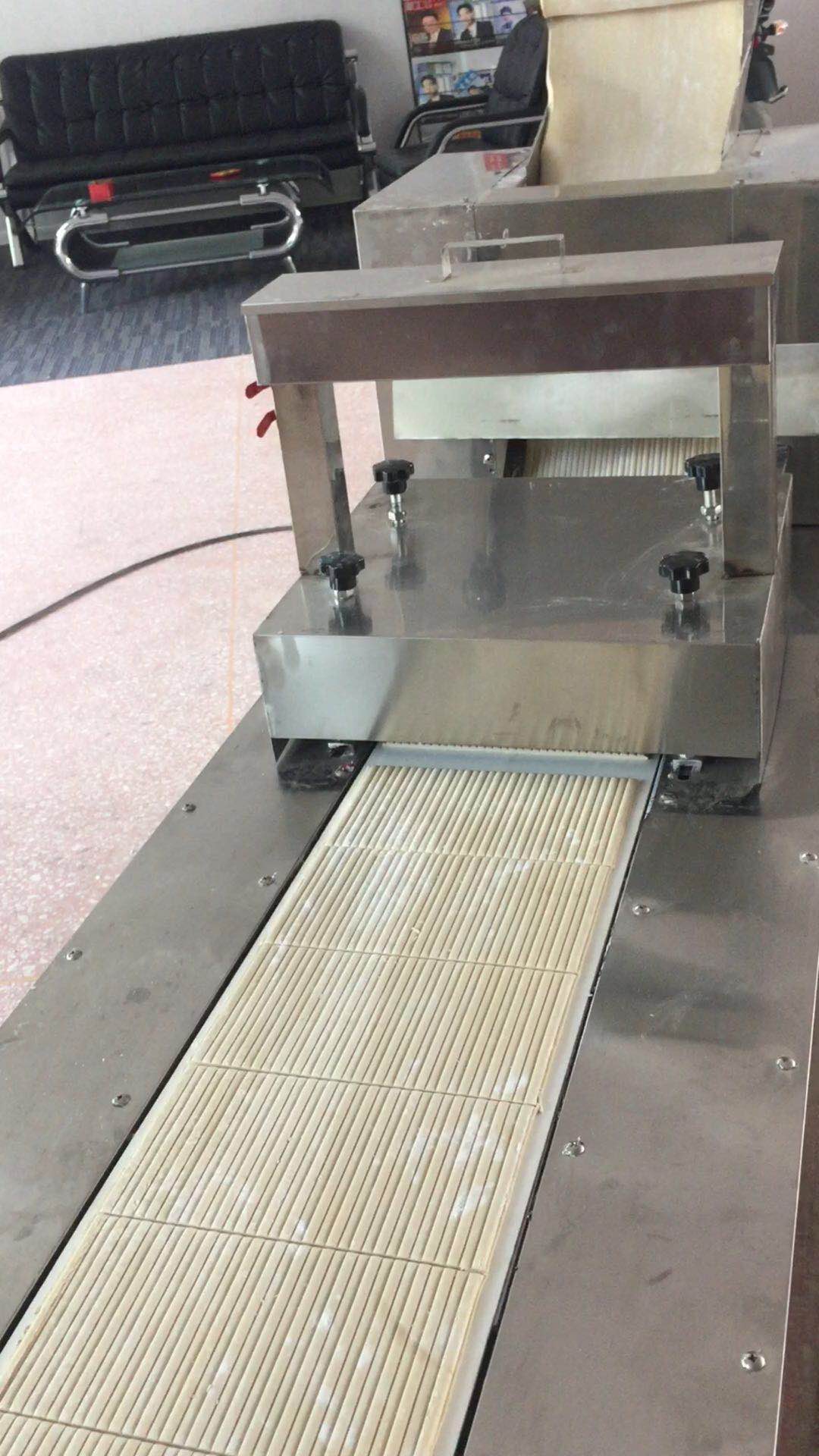 拉條子機 拉條子機