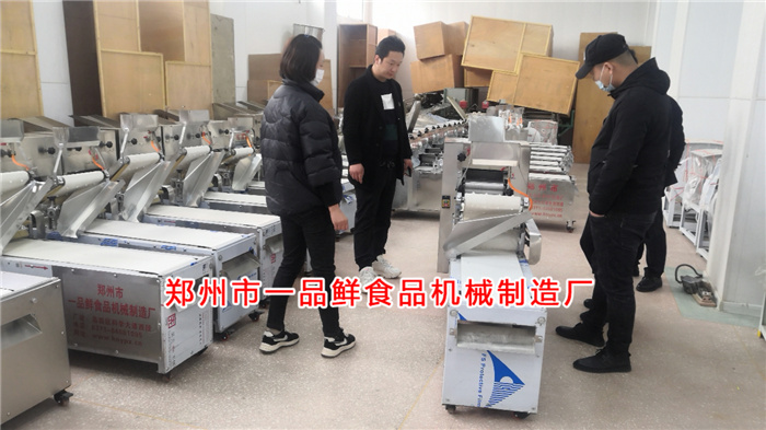 客戶考察面館用燴面機 客戶考察面館用燴面機